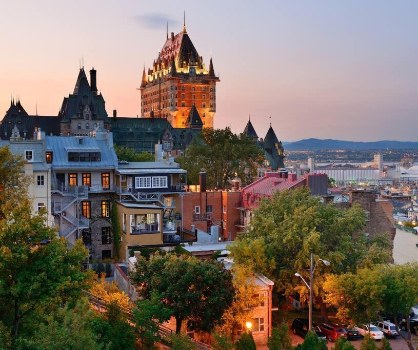 Initial / Medzi / Centre-Ville De Quebec Esterno foto